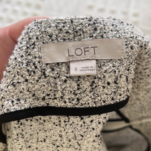 Ann Taylor Loft Skirt - Picture 2 of 4